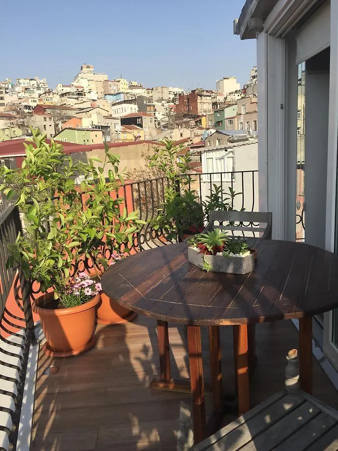 Aparthotel The White Swan Suites Beyoglu Istanbul