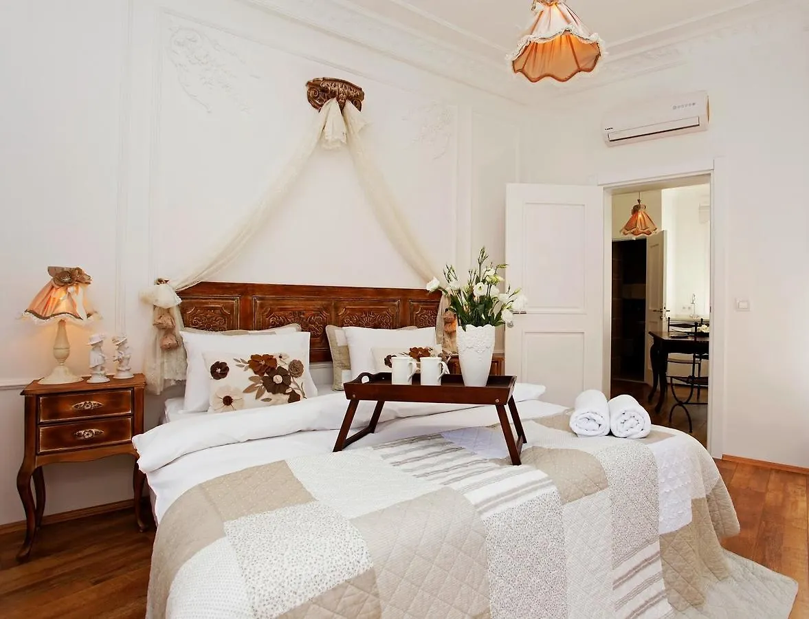 The White Swan Suites Beyoglu Istanbul